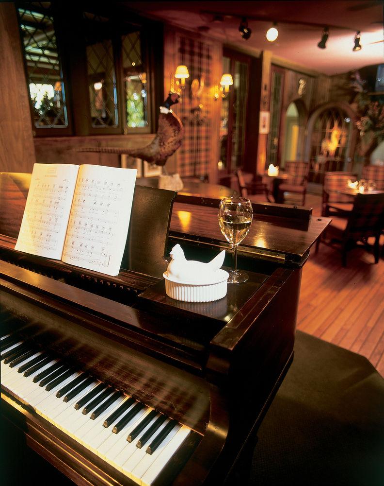 The Manor On Golden Pond Bed & Breakfast Holderness Exterior photo