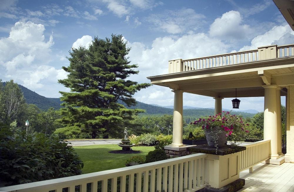 The Manor On Golden Pond Bed & Breakfast Holderness Exterior photo