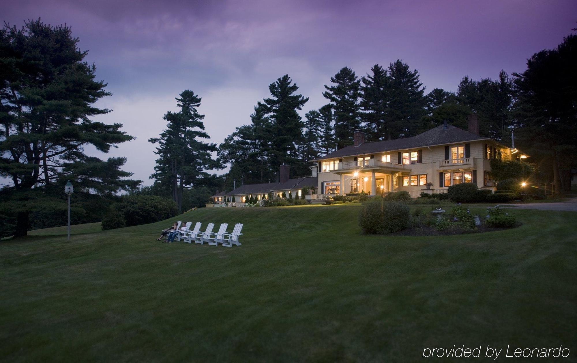 The Manor On Golden Pond Bed & Breakfast Holderness Exterior photo